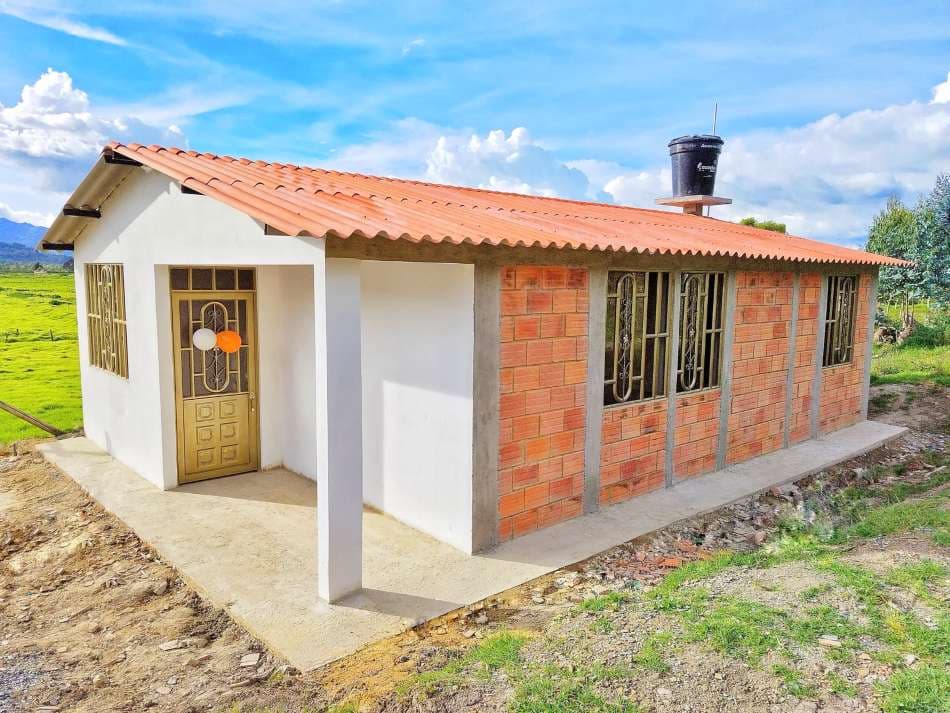 Mejoramiento de vivienda y reasentamientos avanzan en Colombia y reducen el déficit habitacional en regiones vulnerables